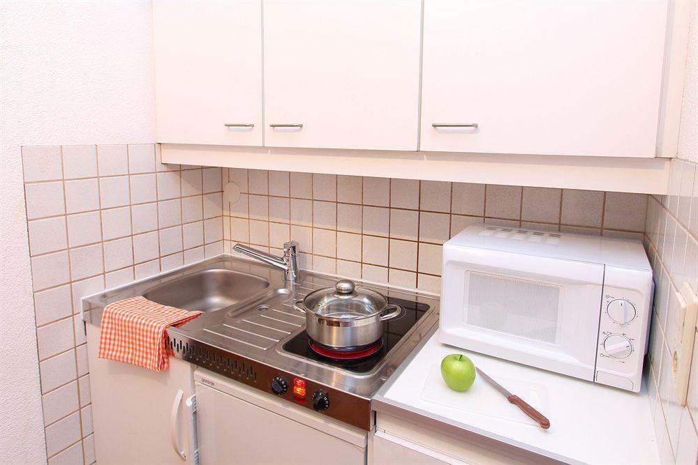 Checkvienna - Edelhof Vienne
